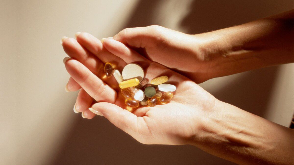 7 Best Vitamins and Health Supplements for Women