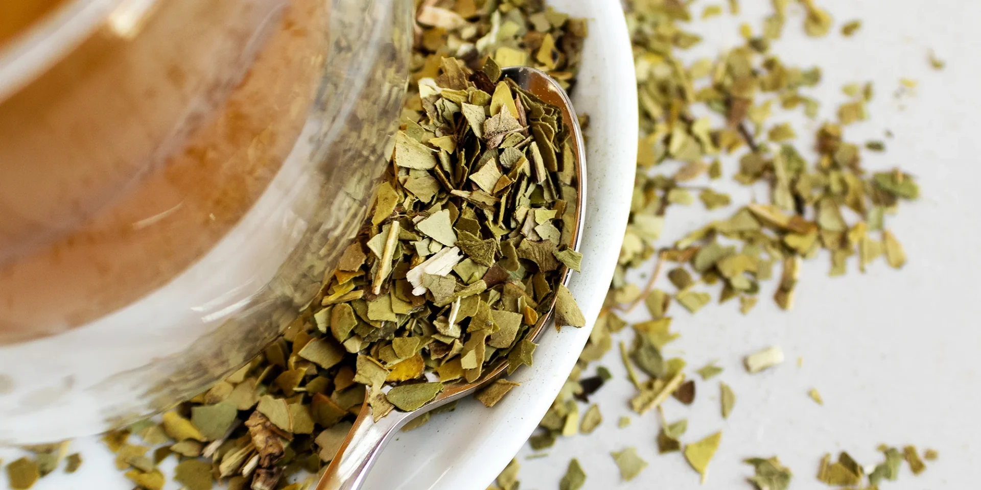 10 Health Benefits of Yerba Mate Tea (better than coffee)